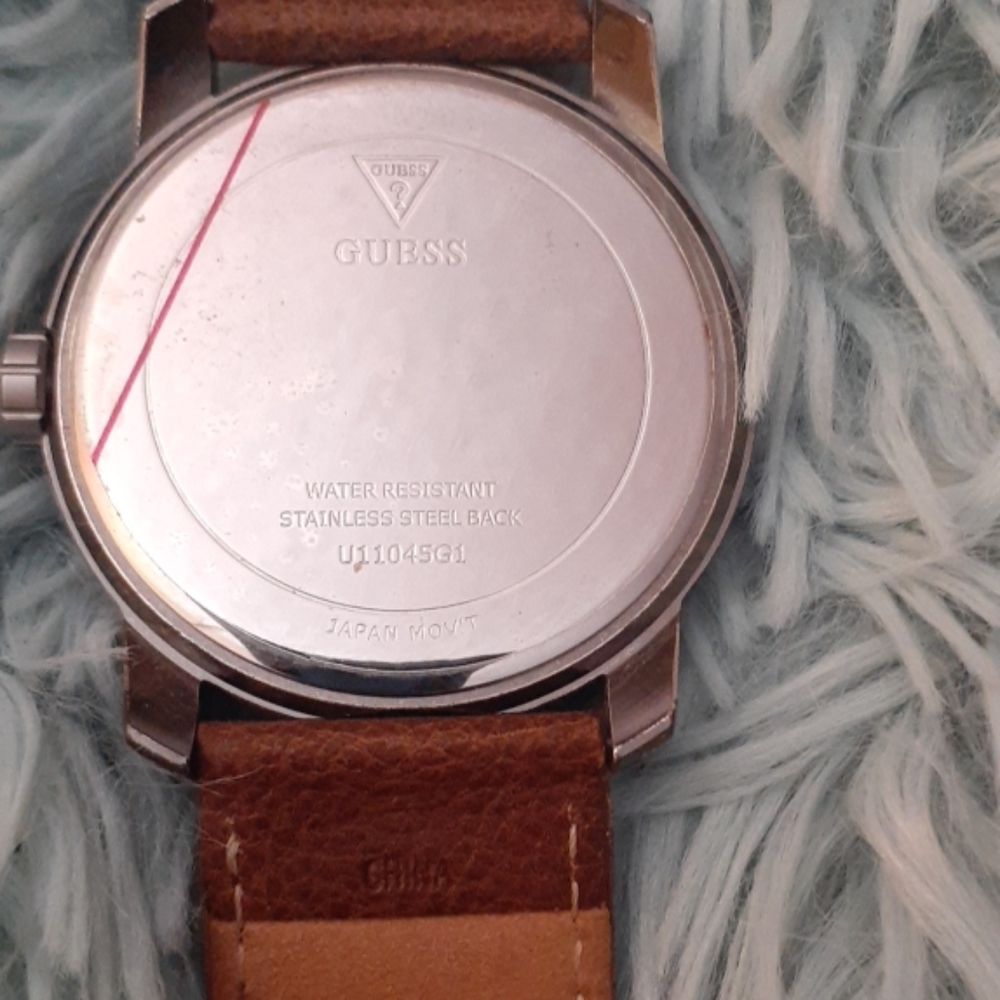 Guess Watch - Picture 4 of 5